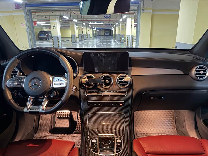 Фото 7 - Mercedes-Benz GLC-Class AMG