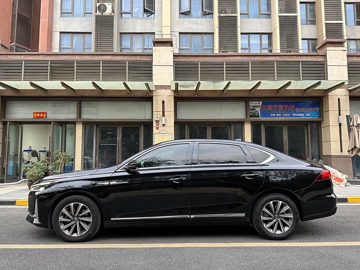 Фото 7 - GAC Trumpchi GA8