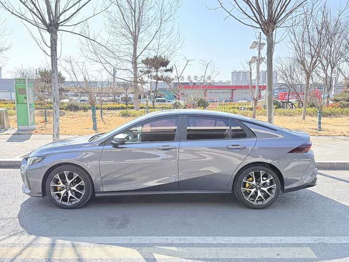 Фото 3 - GAC Trumpchi Empow R
