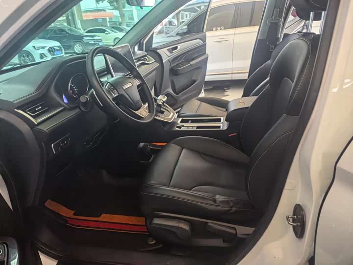 Фото 5 - Haval M6