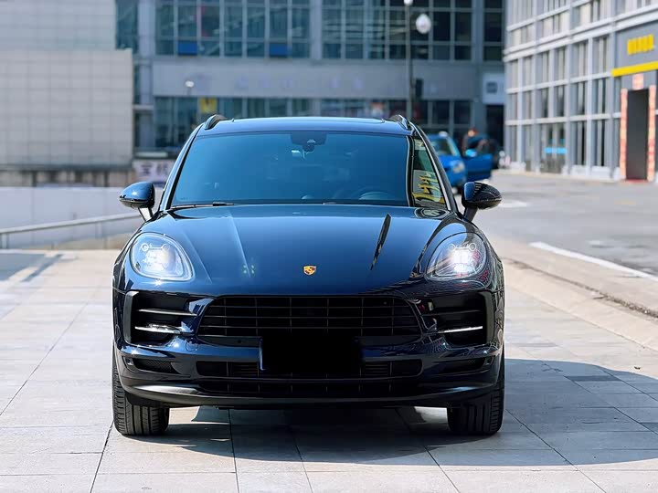 Фото 2 - Porsche Macan