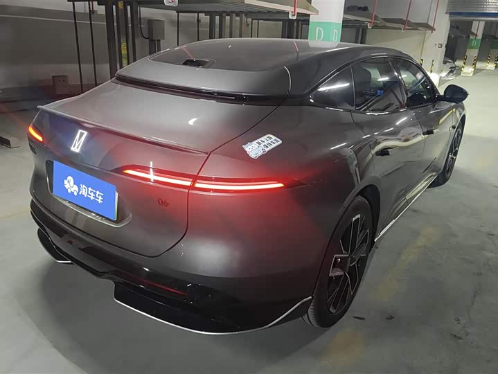 Фото 3 - Avatr 06