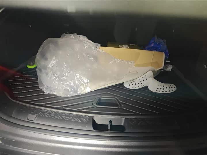 Фото 4 - Avatr 06