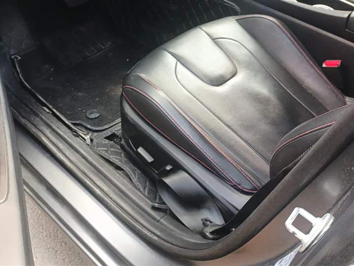 Фото 9 - Hyundai Elantra N line