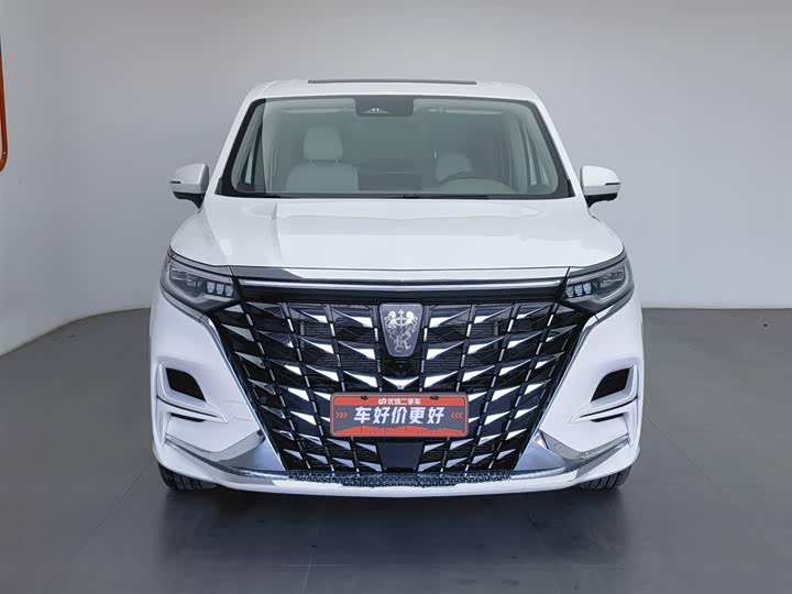 Фото 3 - Roewe iMax 8 EV