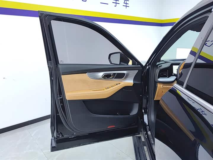 Фото 7 - GAC Trumpchi GS8