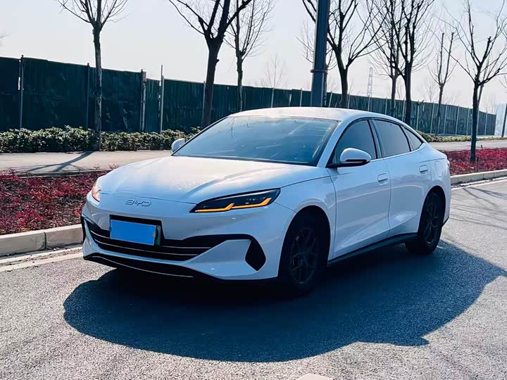 Фото 1 - BYD Seal 06 Hybrid/EV