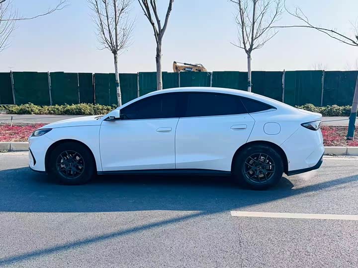 Фото 9 - BYD Seal 06 Hybrid/EV