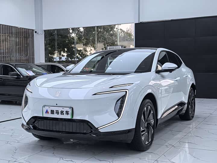 Фото 1 - Avatr 07