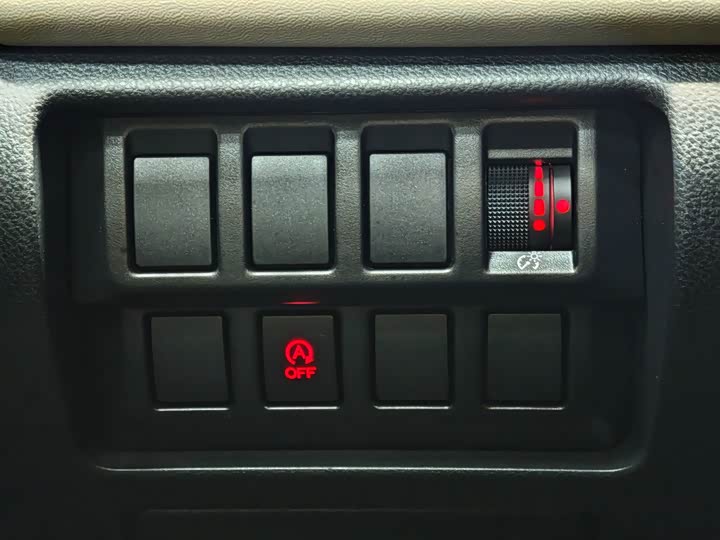 Photo 8 - Subaru Forester