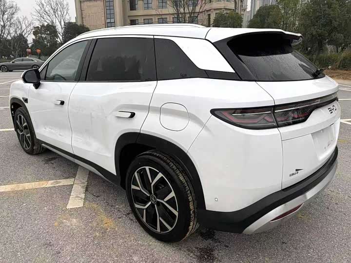 Фото 3 - BYD Song L DM-i Hybrid