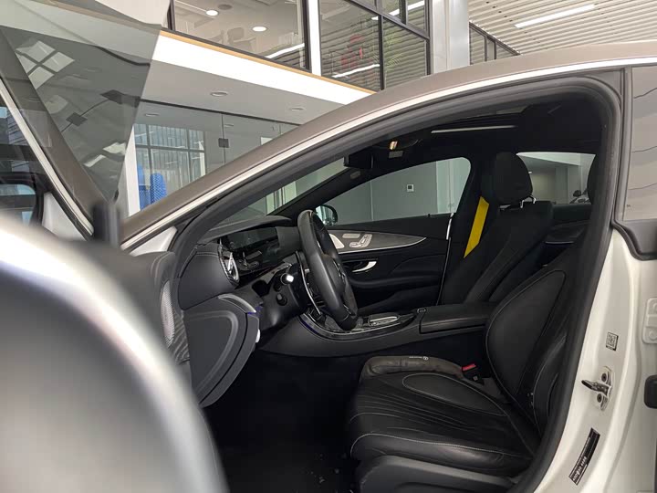 Фото 9 - Mercedes-Benz CLS-Class