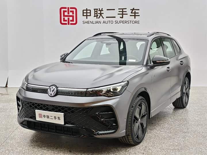 Фото 1 - Volkswagen Tiguan L Pro