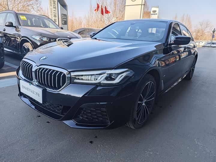 Фото 1 - BMW 5 Series