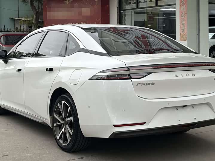 Фото 6 - GAC Aion S Plus