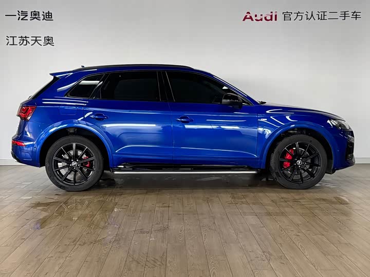 Фото 3 - Audi Q5L