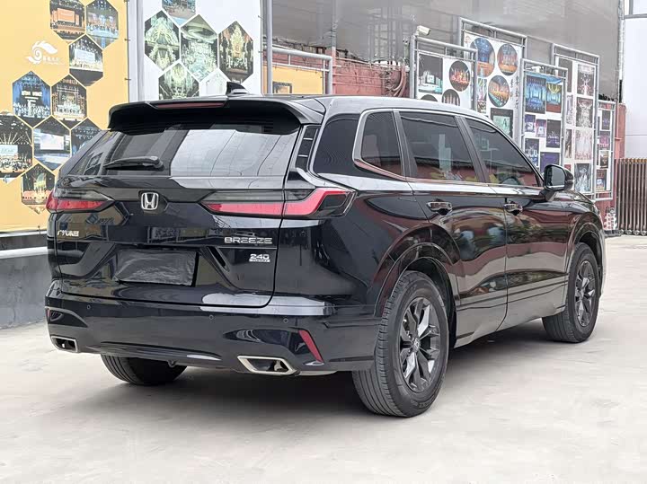 Фото 6 - Honda Breeze