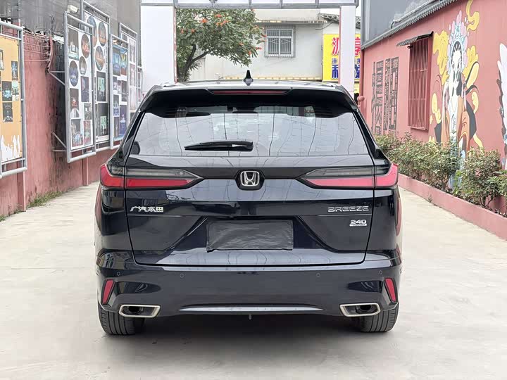 Фото 8 - Honda Breeze