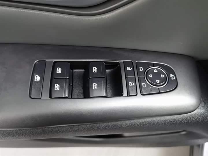 Фото 9 - BYD Song Pro Hybrid