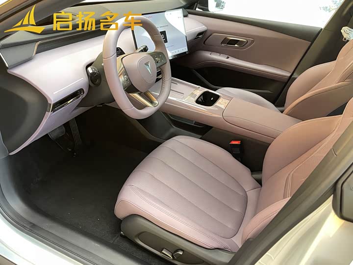 Фото 7 - Changan Deepal L06