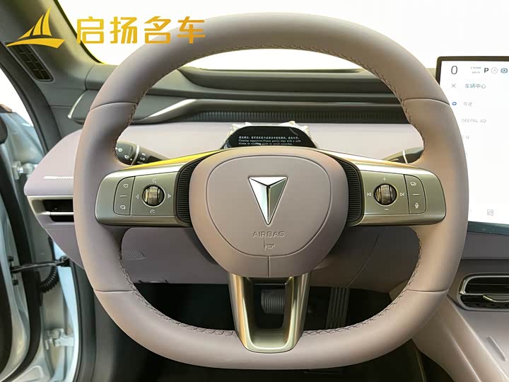 Фото 8 - Changan Deepal L06