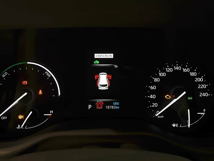 Фото 8 - Toyota Sienna