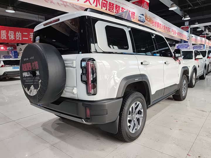 Фото 9 - BAIC Beijing BJ40