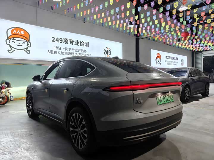 Фото 6 - Nio EC6