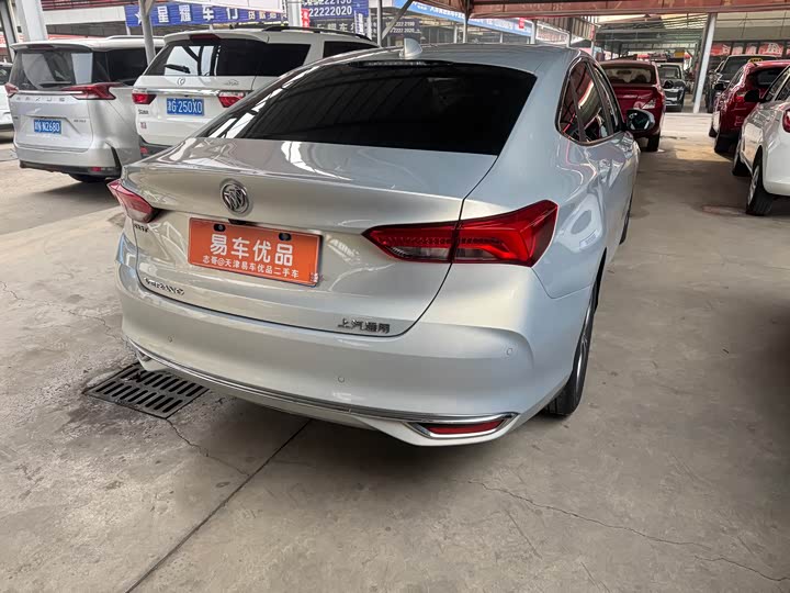 Фото 3 - Buick Verano