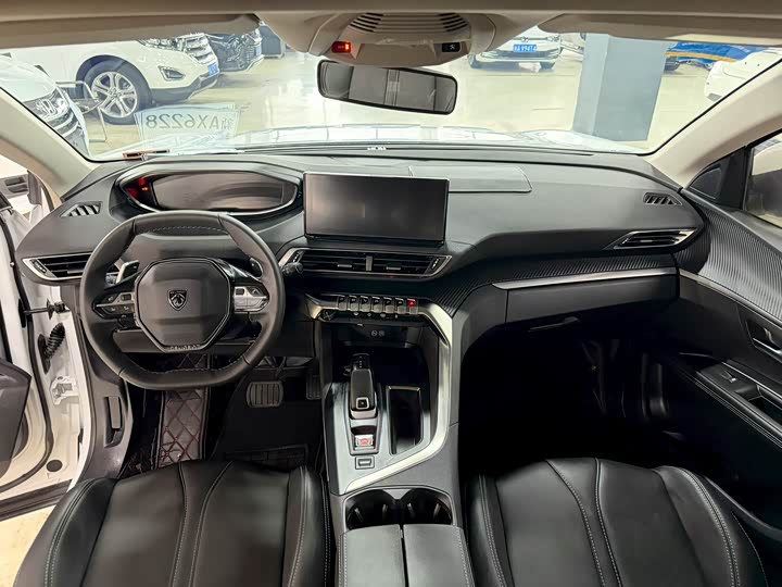 Фото 5 - Peugeot 5008