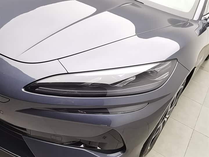 Фото 7 - Denza Z9