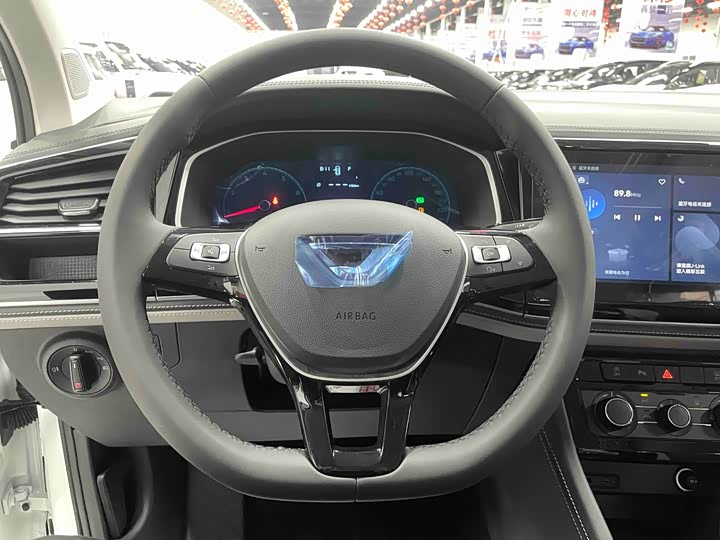 Фото 4 - Jetta VS5