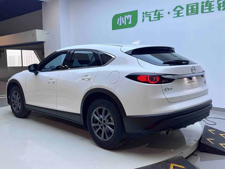 Фото 4 - Mazda CX-4