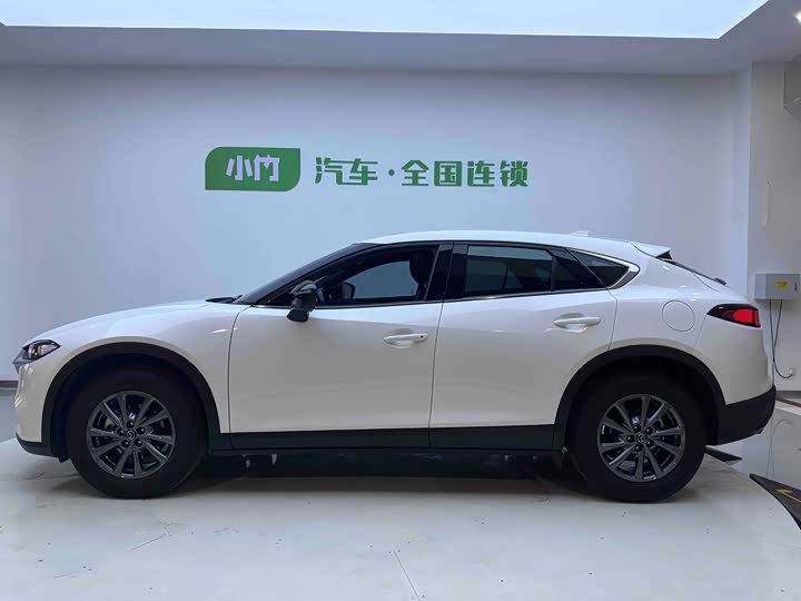 Фото 7 - Mazda CX-4