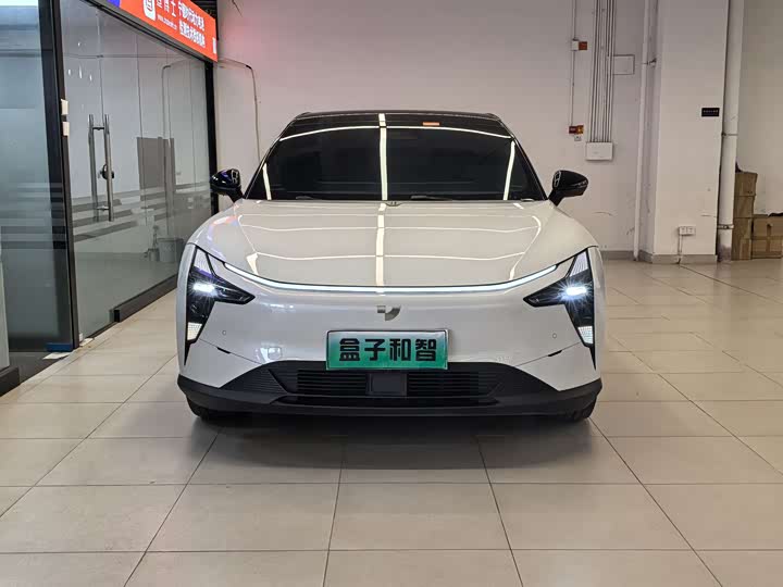 Фото 2 - Geely Jiyue 01