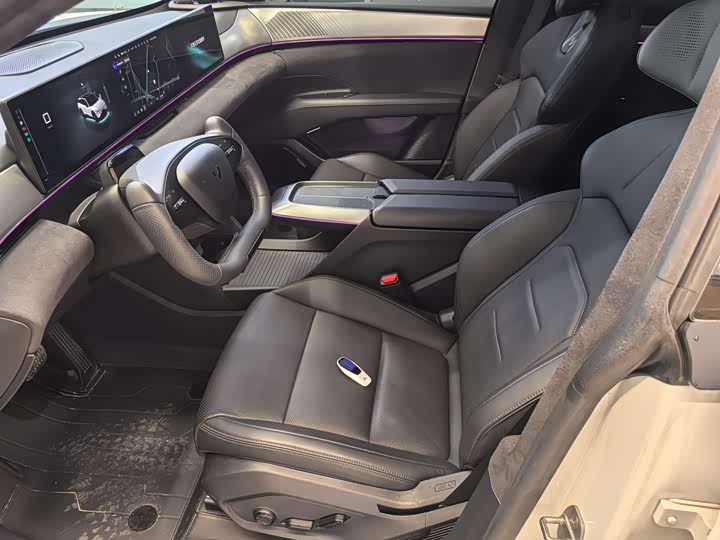 Фото 4 - Geely Jiyue 01