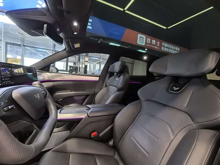 Фото 8 - Geely Jiyue 01