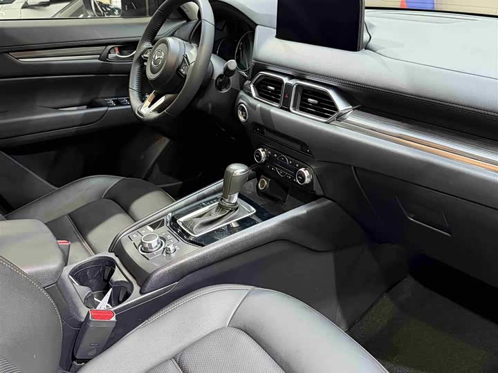 Photo 9 - Mazda CX-5