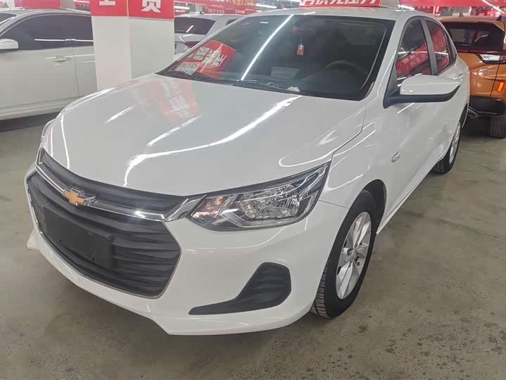 Фото 1 - Chevrolet Onix (Cavalier)