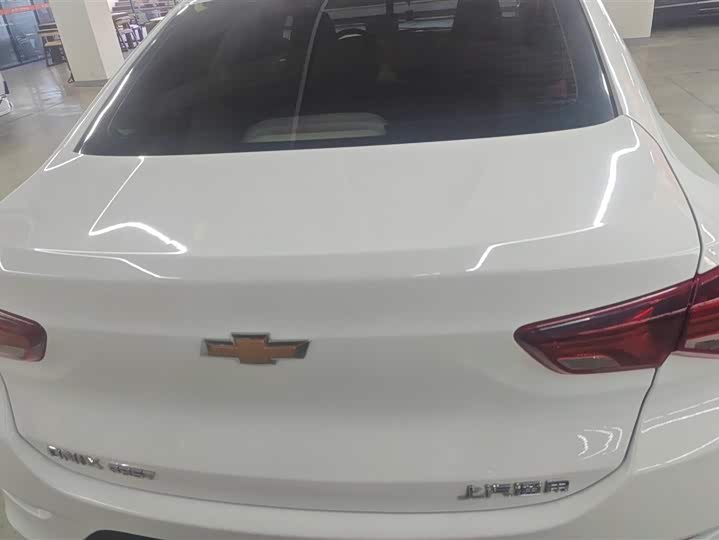 Фото 4 - Chevrolet Onix (Cavalier)