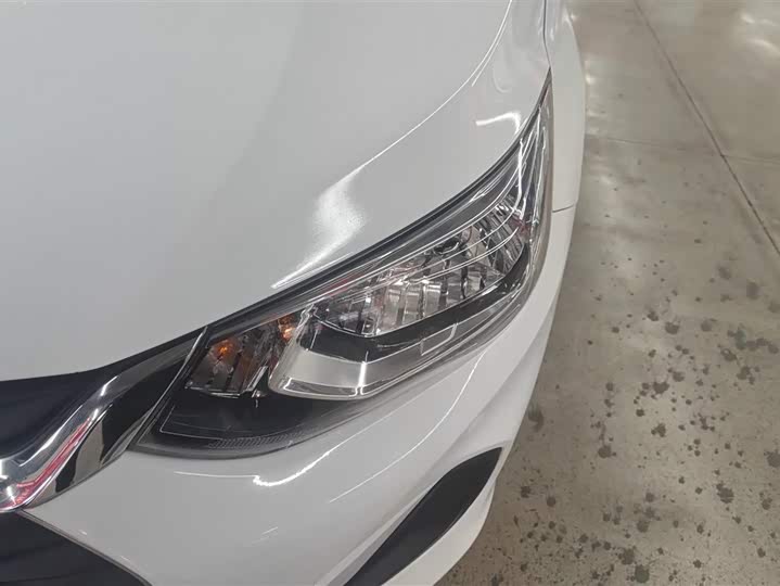 Фото 5 - Chevrolet Onix (Cavalier)