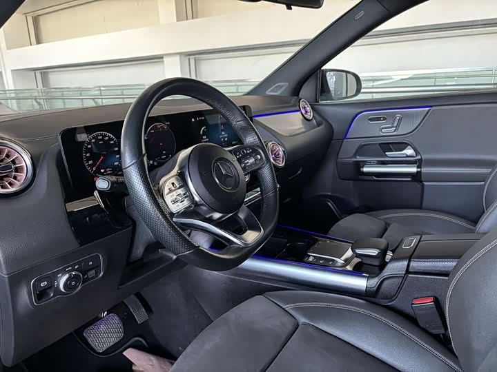 Фото 8 - Mercedes-Benz EQA