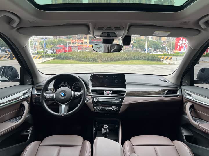 Фото 7 - BMW X1