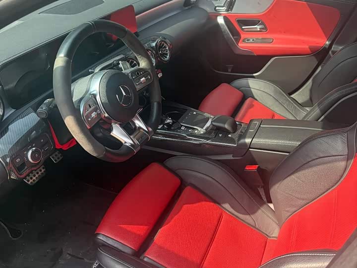 Фото 4 - Mercedes-Benz A-Class AMG