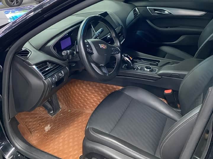 Фото 4 - Cadillac CT5