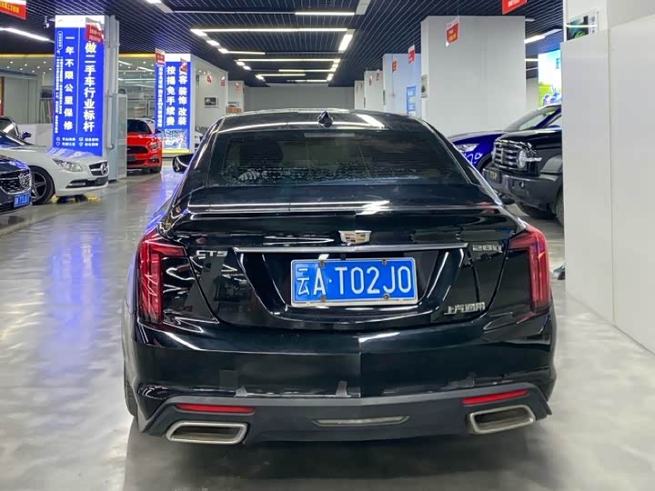 Фото 8 - Cadillac CT5