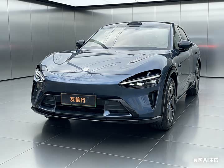 Фото 1 - Xiaomi YU7