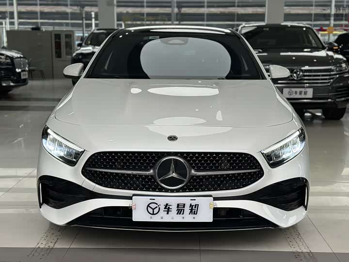 Фото 2 - Mercedes-Benz A-Class