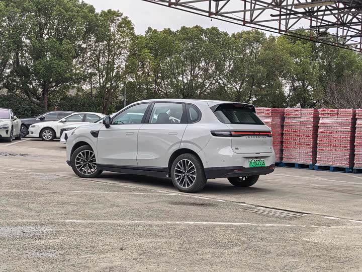 Фото 4 - Leapmotor B10