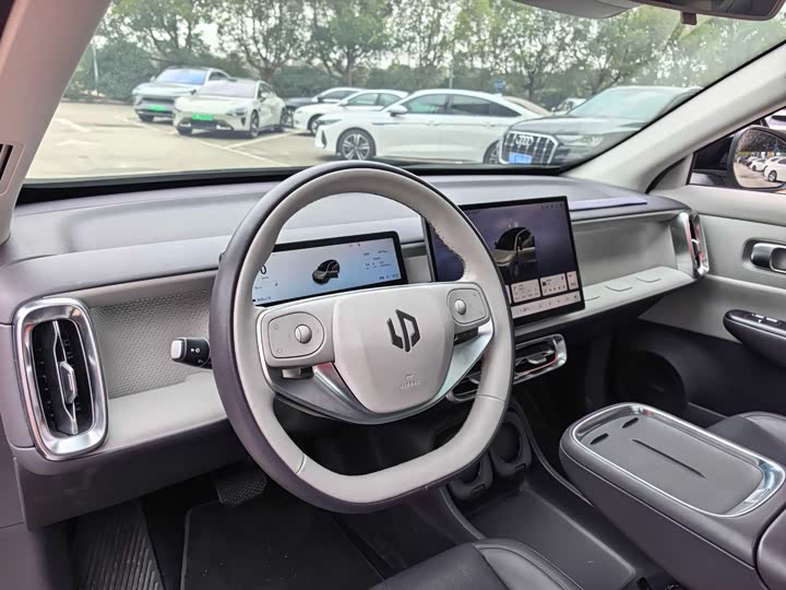 Фото 8 - Leapmotor B10